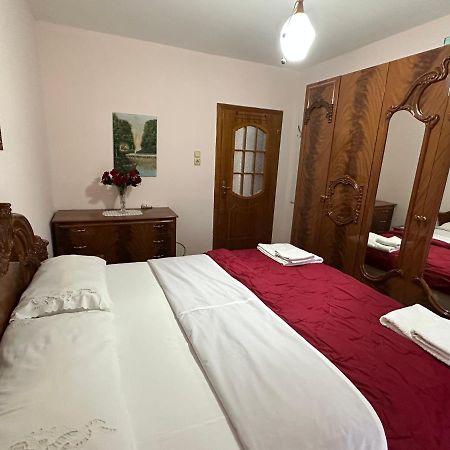 Hoxha House Hotel Kruje Exterior photo